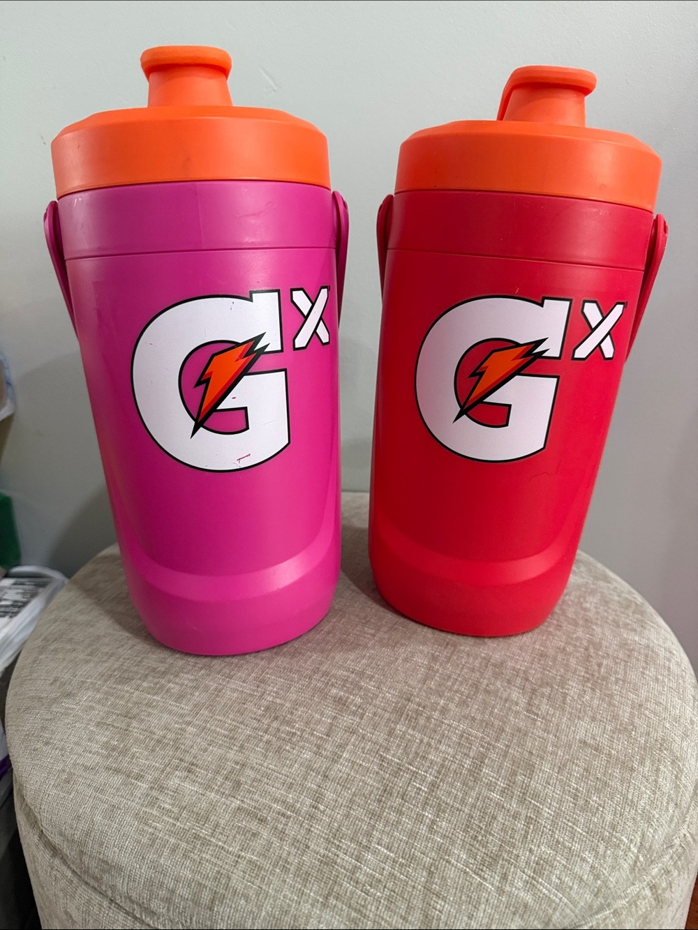 Gatorade Red Sports Water Bottle Lid with Embossed Logo